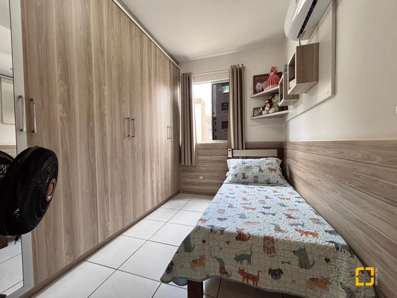 Apartamento com 45m², 2 quartos, 1 garagem, no bairro Fundos em Biguaçu