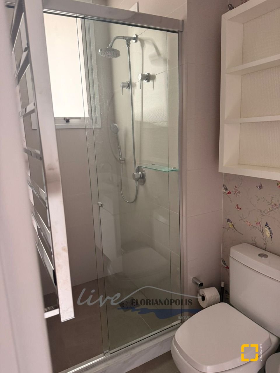 Apartamento com 194m², 3 quartos (sendo 3 suítes), 2 garagens, no bairro Jurerê Internacional em Florianópolis