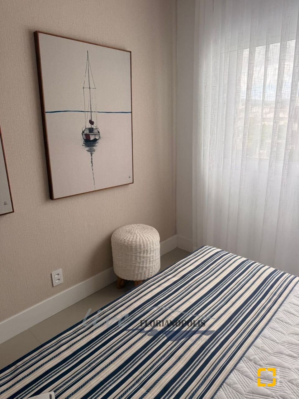 Apartamento com 194m², 3 quartos (sendo 3 suítes), 2 garagens, no bairro Jurerê Internacional em Florianópolis
