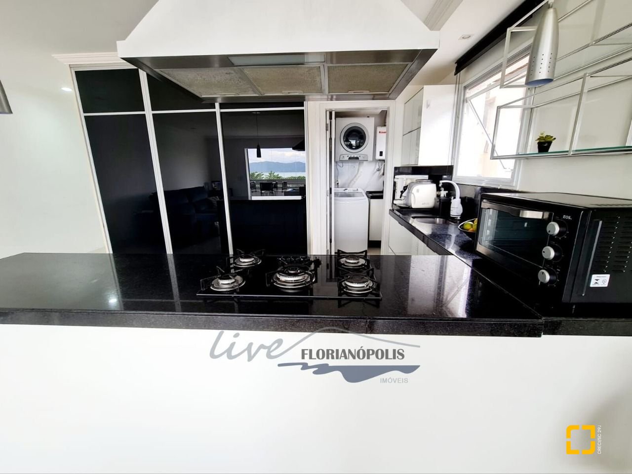 Apartamento com 100m², 4 quartos (sendo 1 suíte), 2 garagens, no bairro Jurerê em Florianópolis