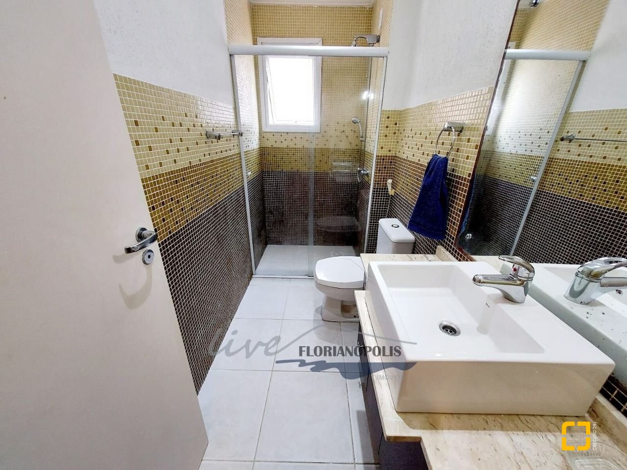 Apartamento com 100m², 4 quartos (sendo 1 suíte), 2 garagens, no bairro Jurerê em Florianópolis