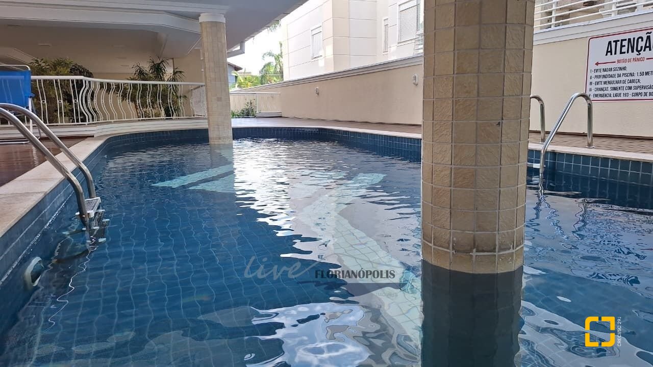 Apartamento com 105m², 3 quartos (sendo 1 suíte), 2 garagens, no bairro Jurerê Internacional em Florianópolis