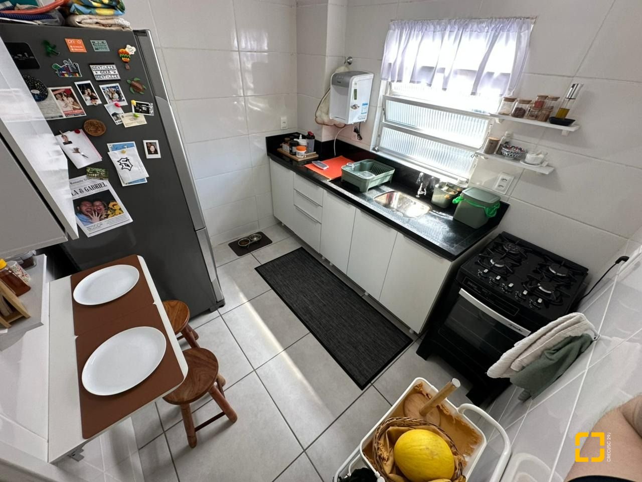 Apartamento com 66m², 1 quarto, 2 garagens, no bairro Carvoeira em Florianópolis