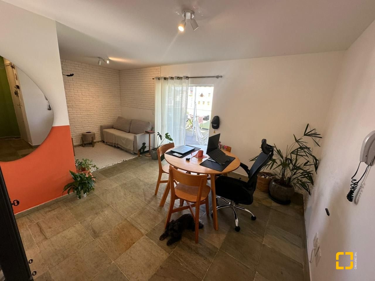 Apartamento com 66m², 1 quarto, 2 garagens, no bairro Carvoeira em Florianópolis