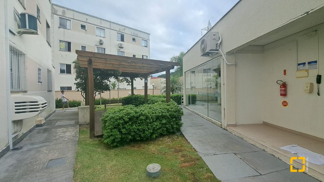 Apartamento com 45m², 2 quartos, 1 garagem, no bairro Roçado em São José