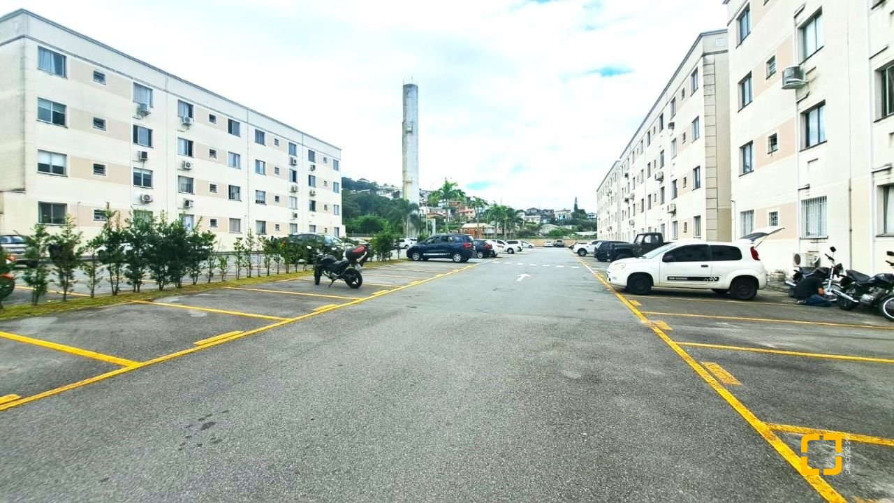 Apartamento com 45m², 2 quartos, 1 garagem, no bairro Roçado em São José