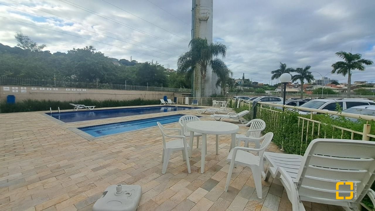 Apartamento com 45m², 2 quartos, 1 garagem, no bairro Roçado em São José