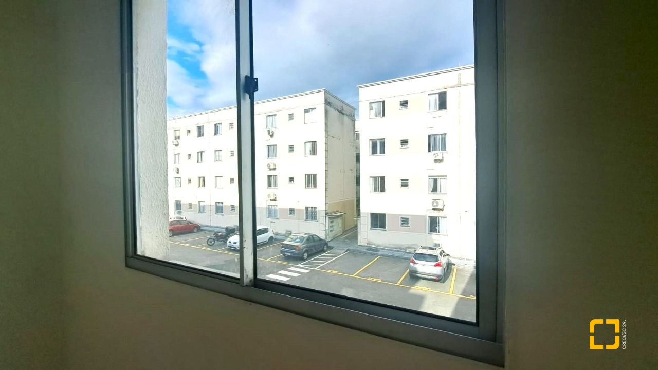 Apartamento com 45m², 2 quartos, 1 garagem, no bairro Roçado em São José