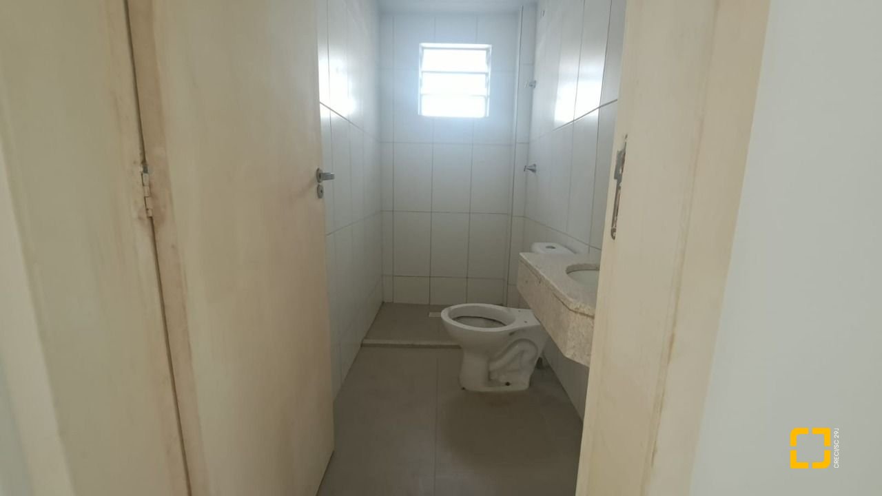 Apartamento com 45m², 2 quartos, 1 garagem, no bairro Roçado em São José
