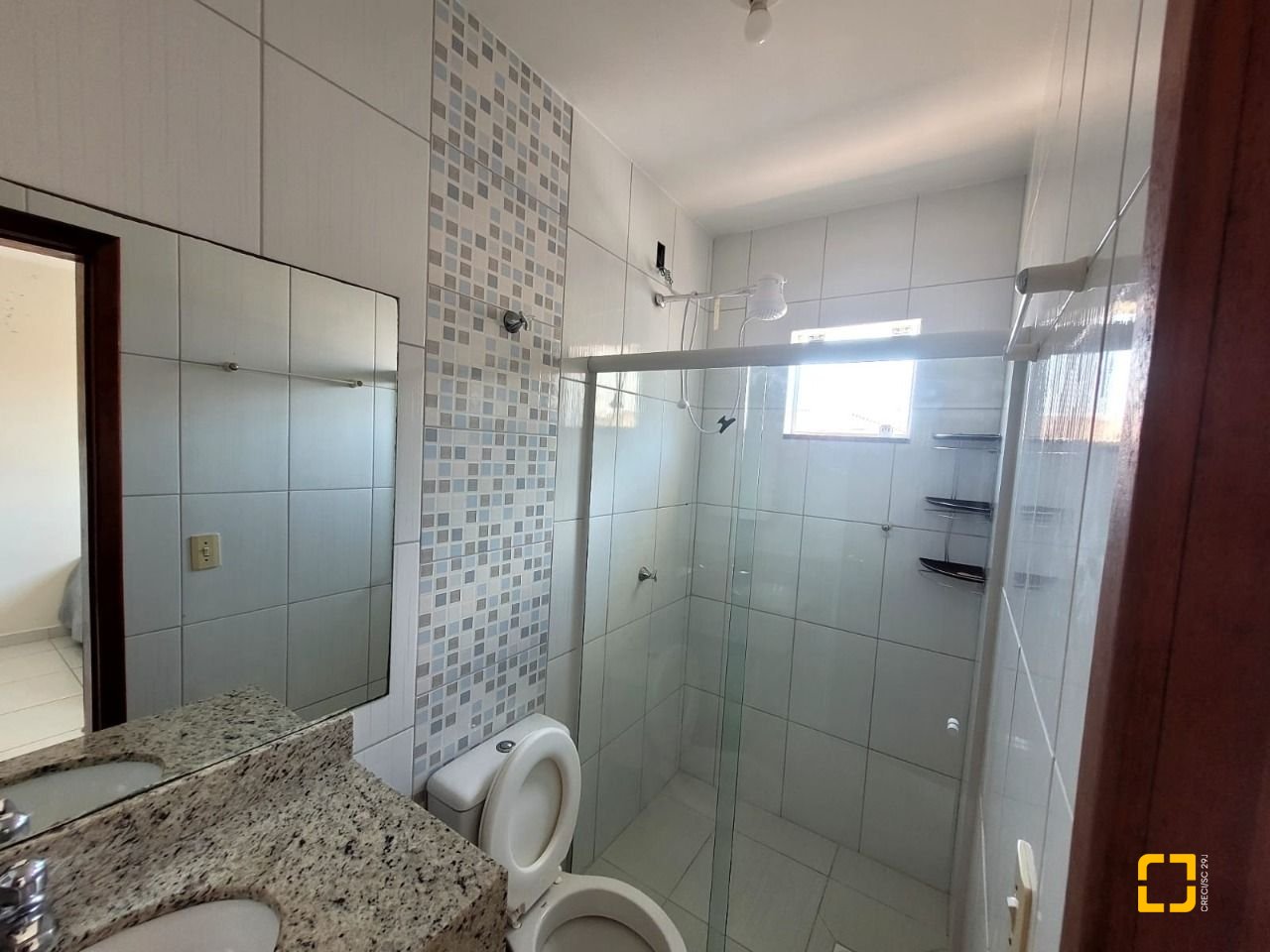 Casa com 91m², 4 quartos (sendo 2 suítes), 1 garagem, no bairro Ingleses em Florianópolis