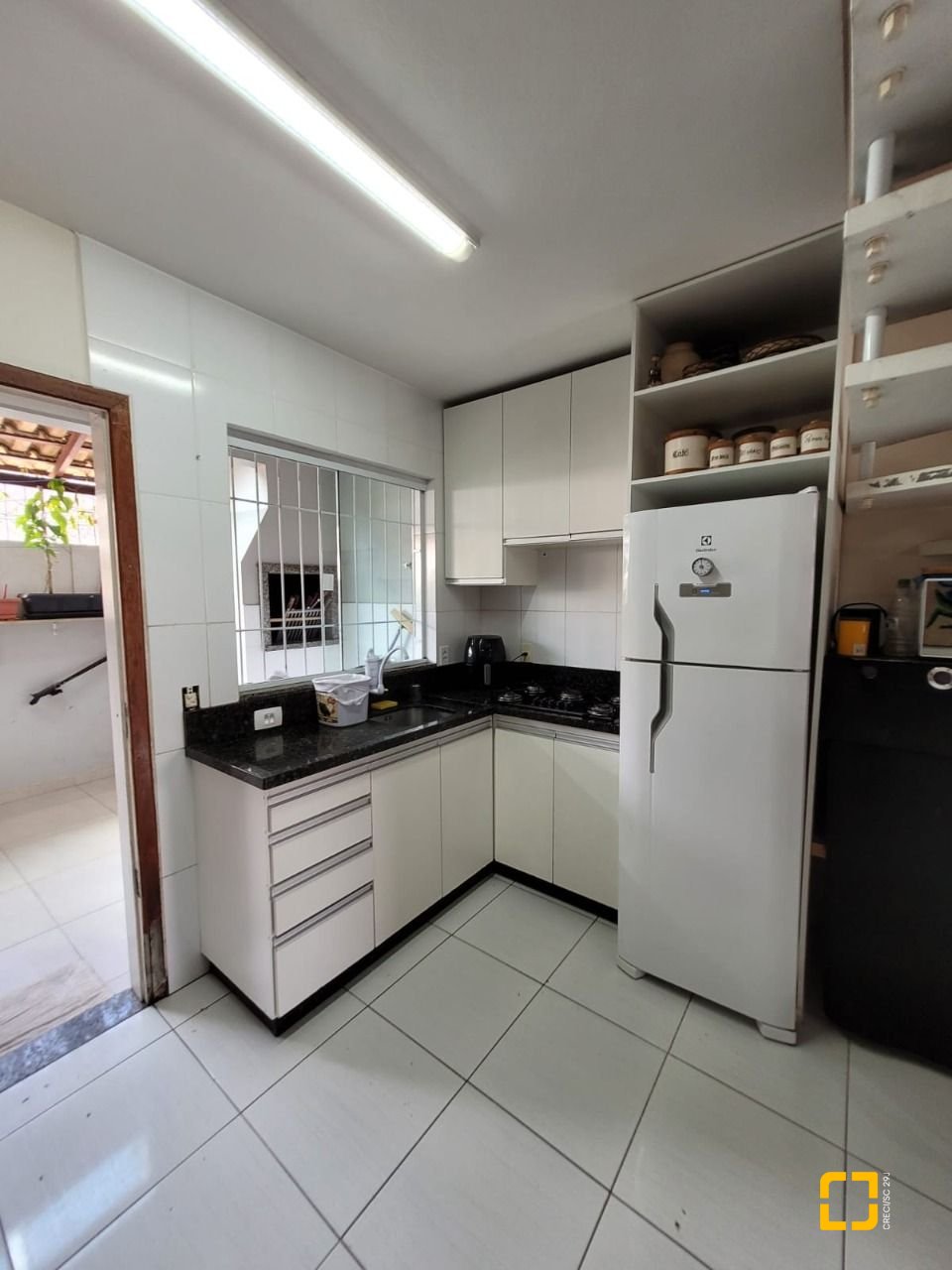 Casa com 91m², 4 quartos (sendo 2 suítes), 1 garagem, no bairro Ingleses em Florianópolis