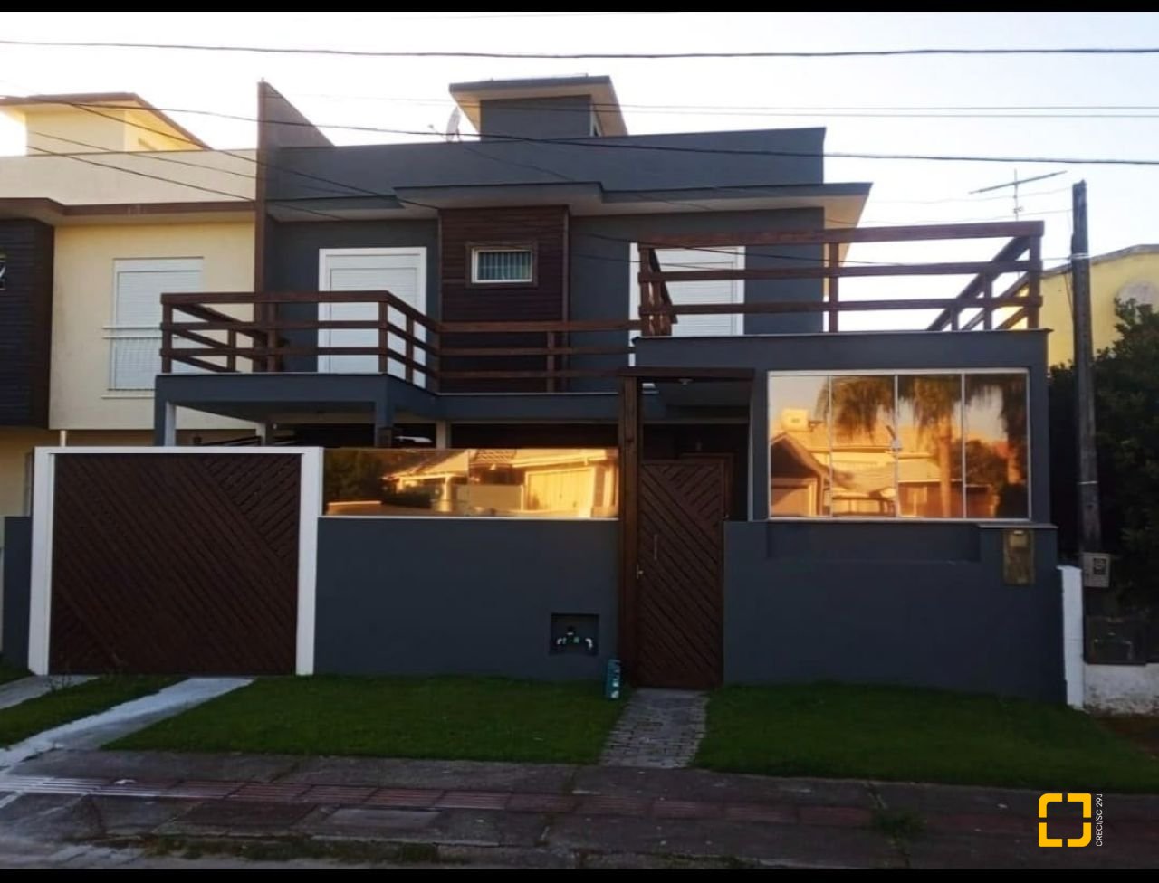 Casa com 105m², 4 quartos (sendo 1 suíte), 1 garagem, no bairro Campeche em Florianopolis