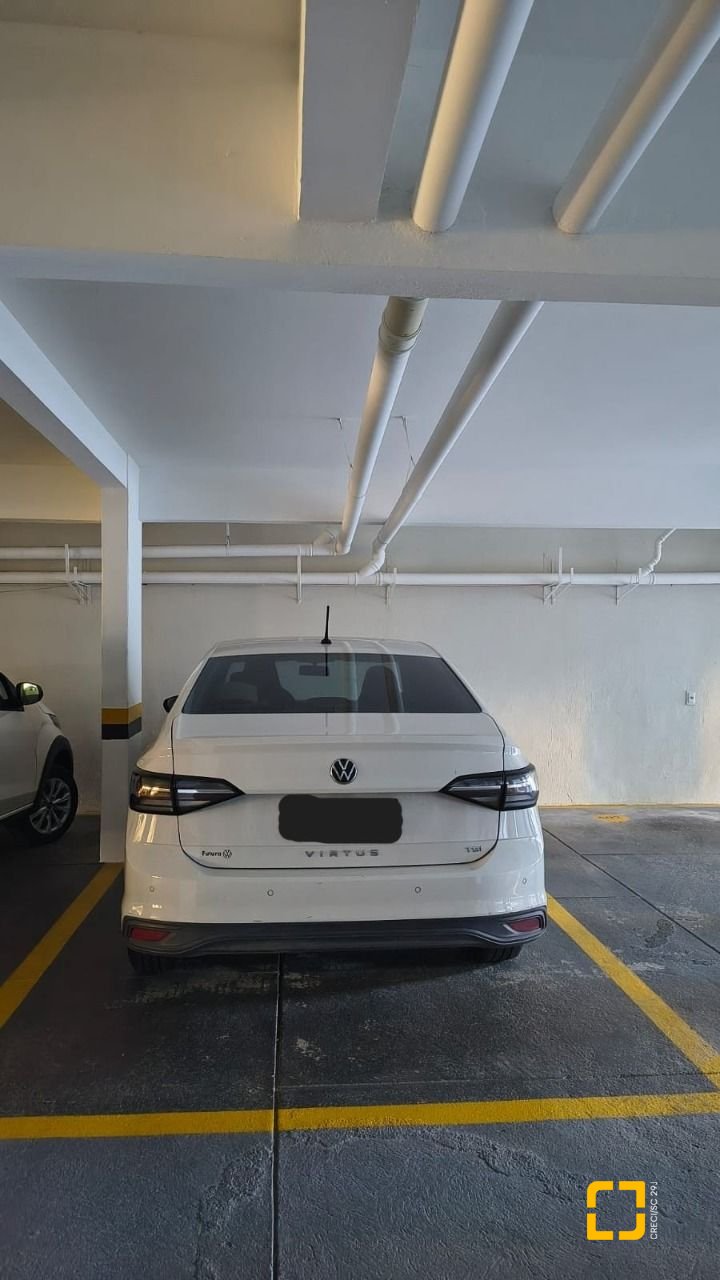 Apartamento com 133m², 4 quartos (sendo 1 suíte), 1 garagem, no bairro Balneário em Florianópolis