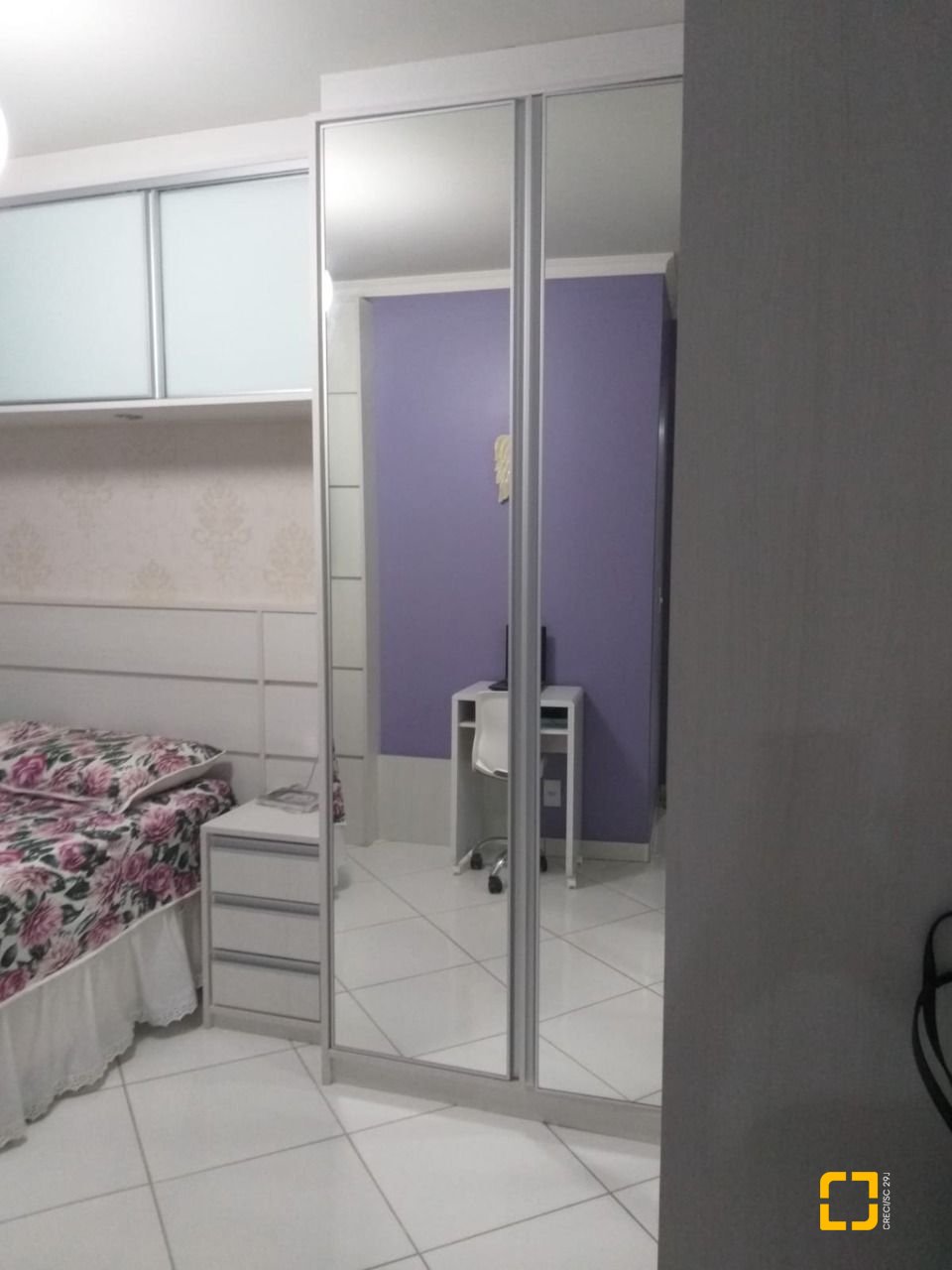 Apartamento com 59m², 2 quartos, 1 garagem, no bairro Forquilhinha em São José