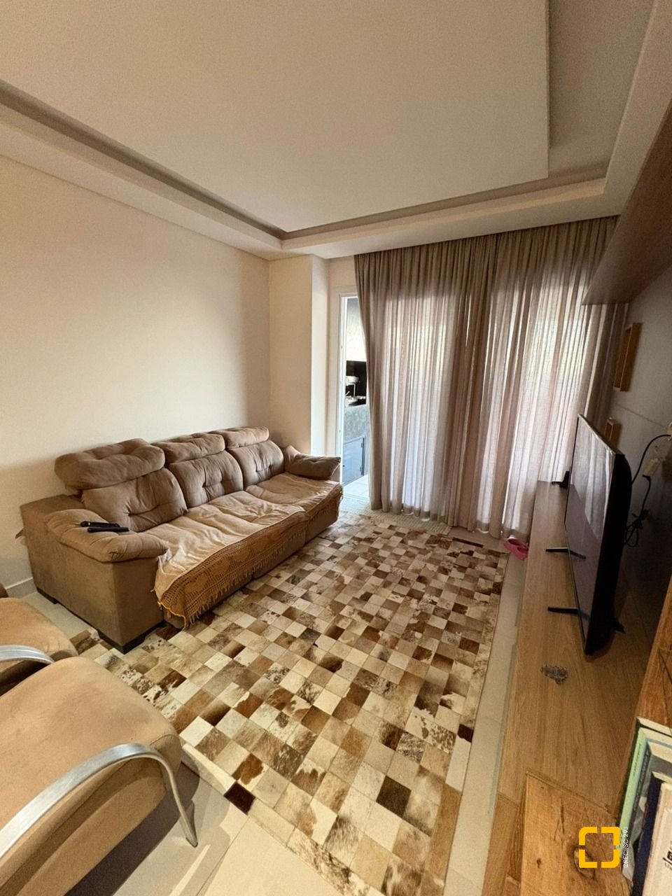 Apartamento com 80m², 2 quartos (sendo 1 suíte), 2 garagens, no bairro Ingleses do Rio Vermelho em Florianópolis