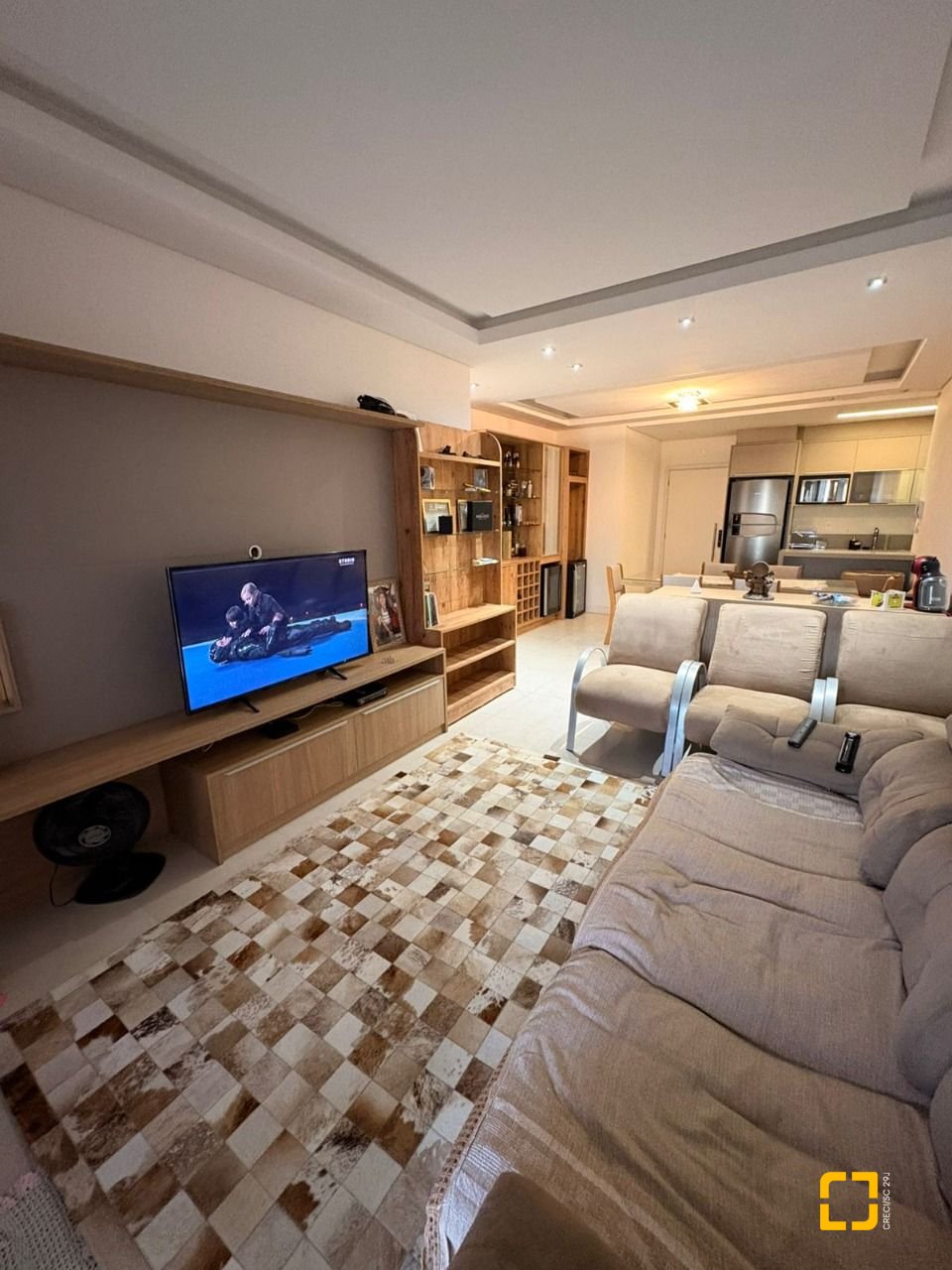 Apartamento com 80m², 2 quartos (sendo 1 suíte), 2 garagens, no bairro Ingleses do Rio Vermelho em Florianópolis