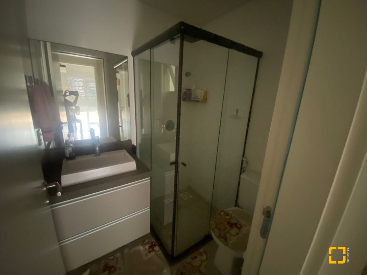 Apartamento com 80m², 2 quartos (sendo 1 suíte), 2 garagens, no bairro Ingleses do Rio Vermelho em Florianópolis