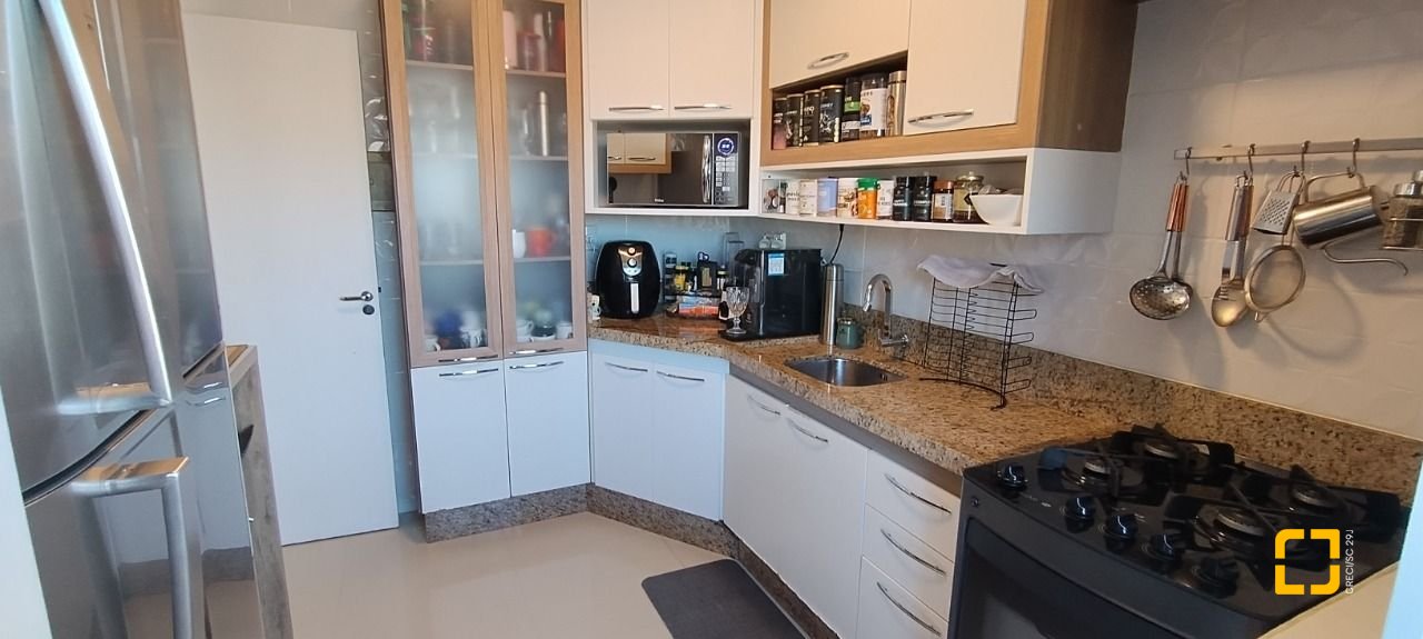 Apartamento com 75m², 3 quartos, 1 garagem, no bairro Estreito em Florianópolis