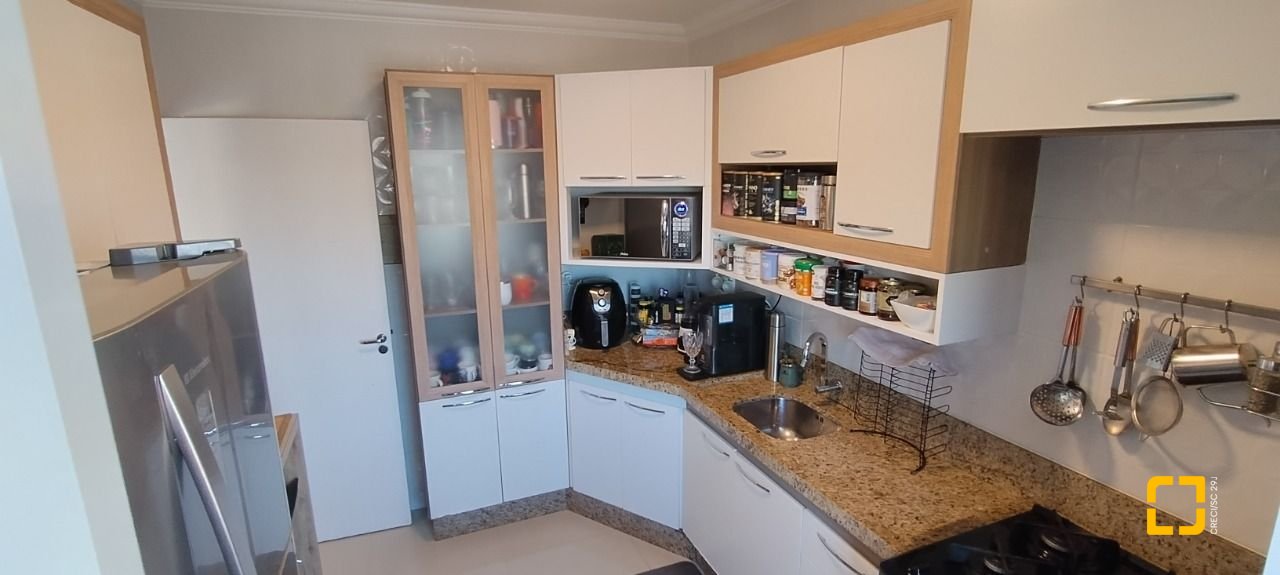 Apartamento com 75m², 3 quartos, 1 garagem, no bairro Estreito em Florianópolis