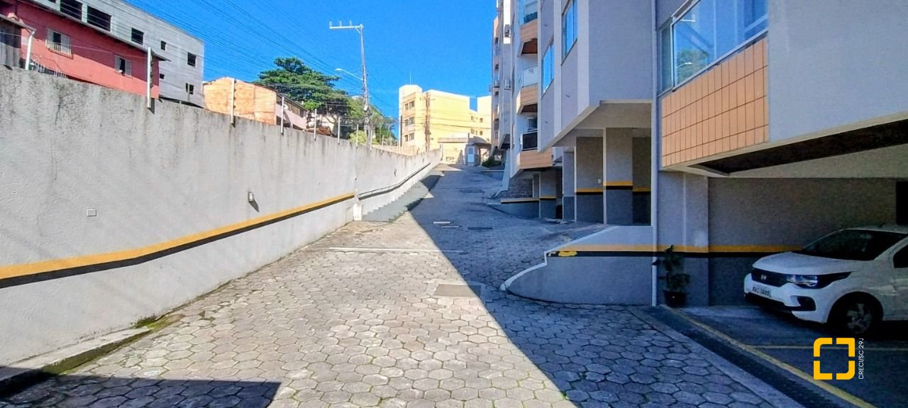 Apartamento com 75m², 3 quartos, 1 garagem, no bairro Estreito em Florianópolis