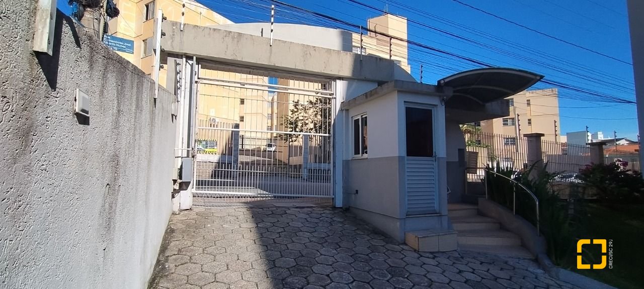 Apartamento com 75m², 3 quartos, 1 garagem, no bairro Estreito em Florianópolis