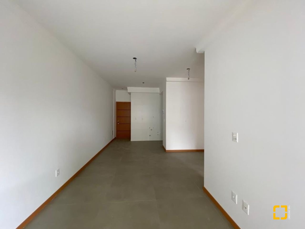 Apartamento com 52m², 1 quarto, 2 garagens, no bairro Itacorubi em Florianópolis