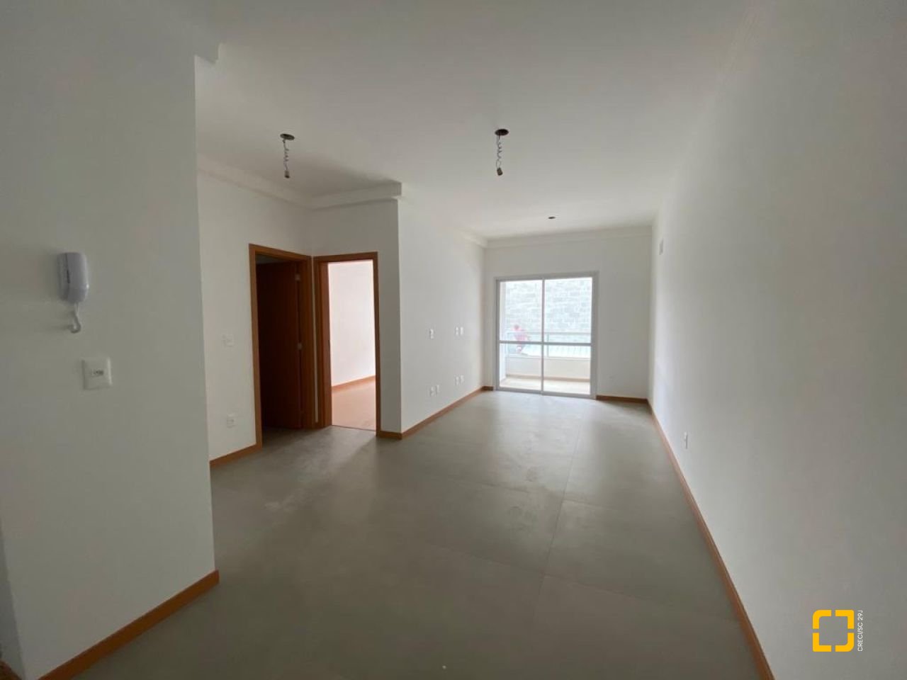 Apartamento com 52m², 1 quarto, 2 garagens, no bairro Itacorubi em Florianópolis