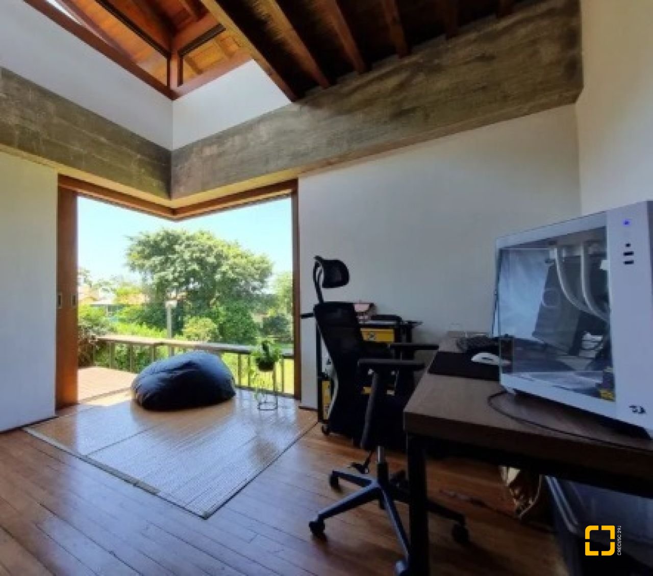 Casa com 362m², 3 quartos (sendo 1 suíte), 2 garagens, no bairro Novo Campeche em Florianópolis