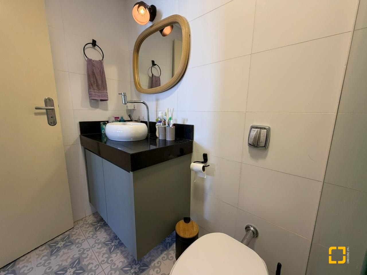 Apartamento com 59m², 2 quartos, 1 garagem, no bairro Trindade em Florianópolis