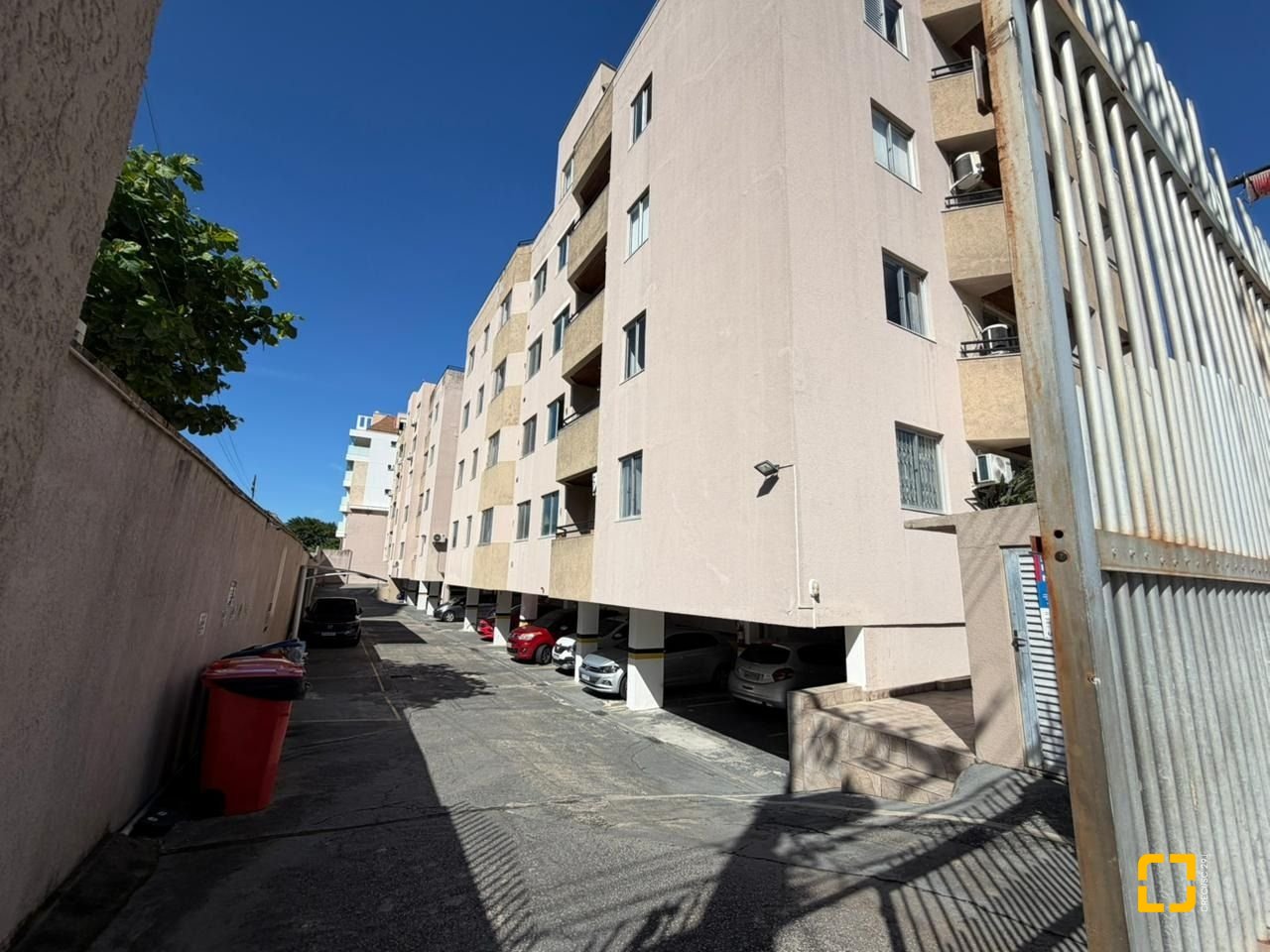 Apartamento com 59m², 2 quartos, 1 garagem, no bairro Trindade em Florianópolis