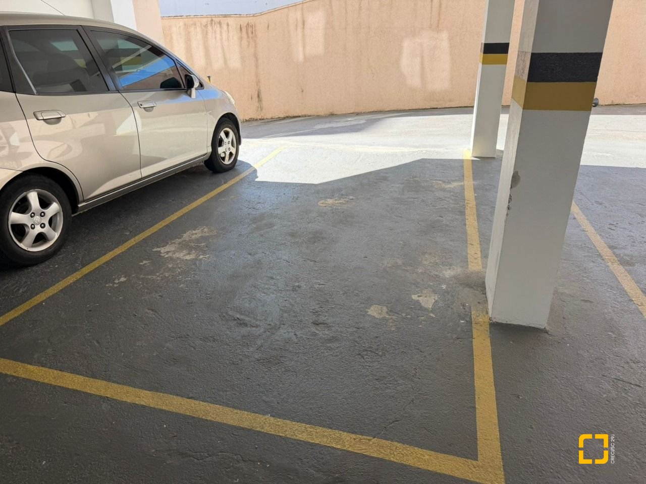 Apartamento com 59m², 2 quartos, 1 garagem, no bairro Trindade em Florianópolis