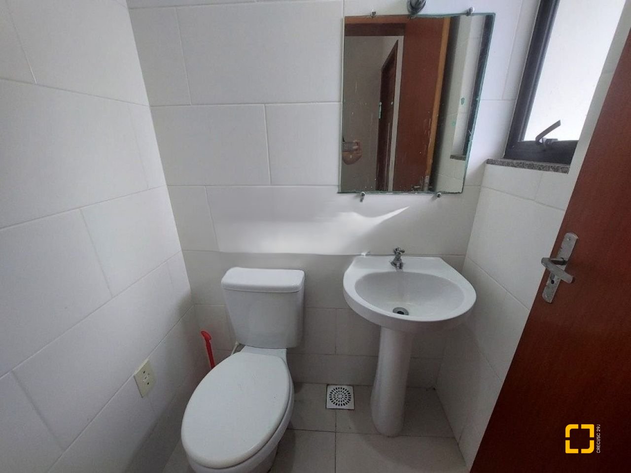 Casa com 86m², 3 quartos (sendo 1 suíte), 1 garagem, no bairro Potecas em São José