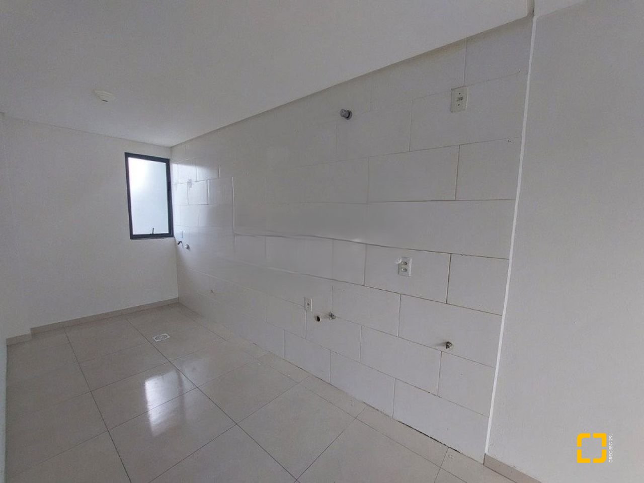 Casa com 86m², 3 quartos (sendo 1 suíte), 1 garagem, no bairro Potecas em São José