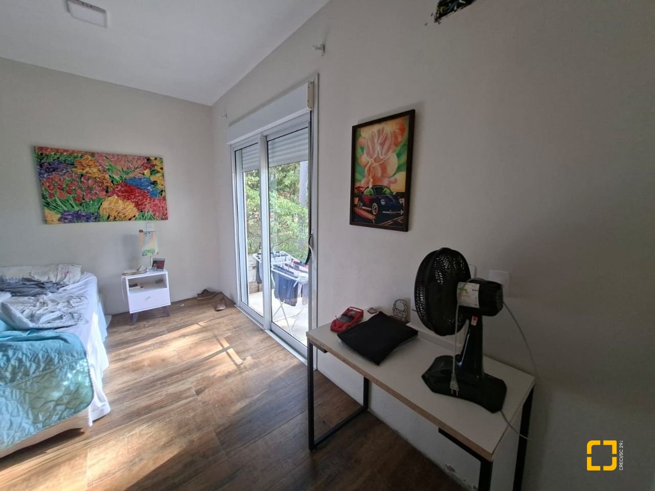 Casa com 190m², 2 quartos (sendo 2 suítes), 2 garagens, no bairro Ponta das Canas em Florianópolis