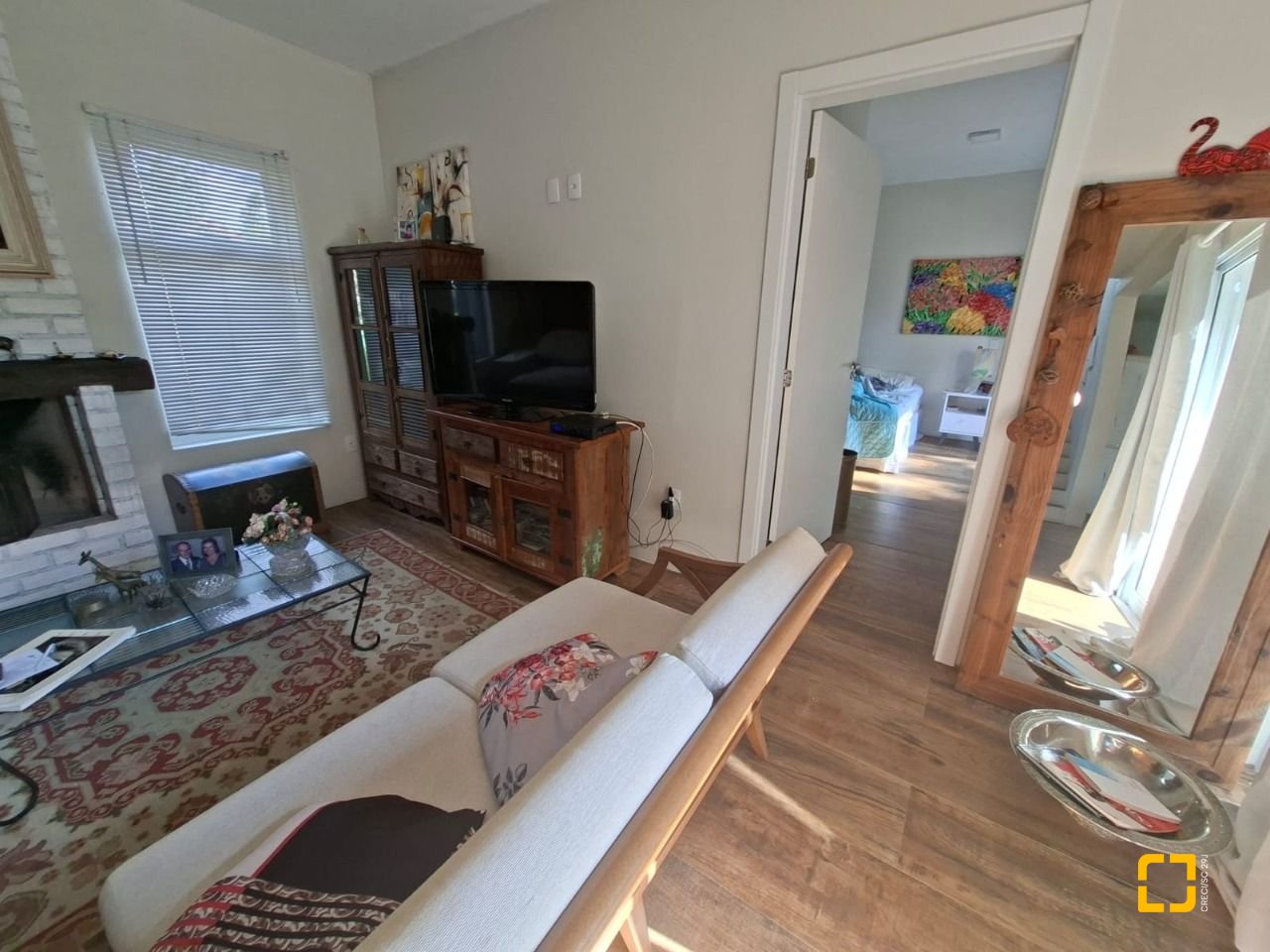 Casa com 190m², 2 quartos (sendo 2 suítes), 2 garagens, no bairro Ponta das Canas em Florianópolis