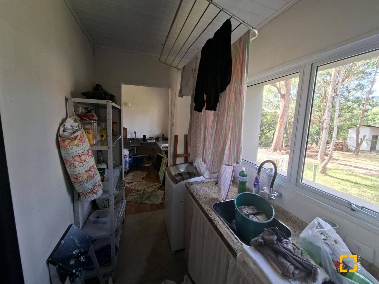Casa com 190m², 2 quartos (sendo 2 suítes), 2 garagens, no bairro Ponta das Canas em Florianópolis