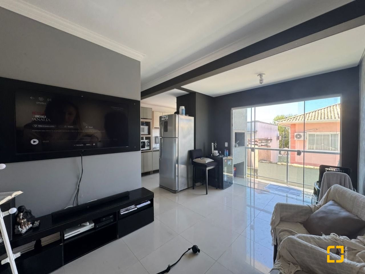 Apartamento com 58m², 3 quartos (sendo 1 suíte), 1 garagem, no bairro Ingleses em Florianópolis