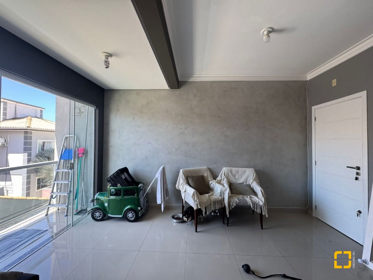 Apartamento com 58m², 3 quartos (sendo 1 suíte), 1 garagem, no bairro Ingleses em Florianópolis
