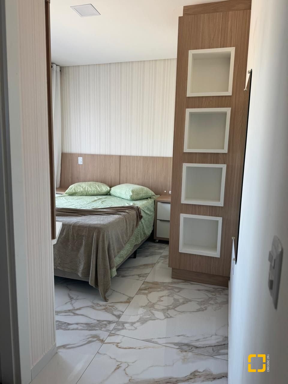 Apartamento com 68m², 3 quartos (sendo 1 suíte), 1 garagem, no bairro Ingleses em Florianópolis