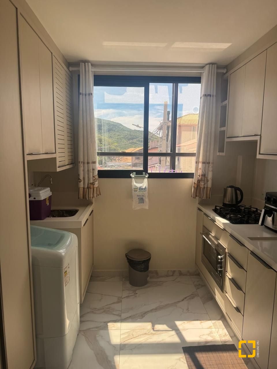 Apartamento com 68m², 3 quartos (sendo 1 suíte), 1 garagem, no bairro Ingleses em Florianópolis