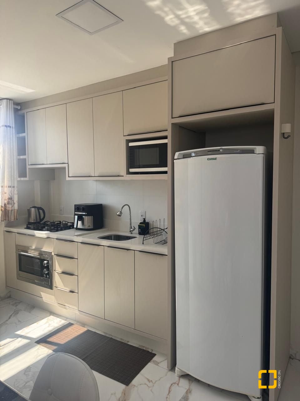 Apartamento com 68m², 3 quartos (sendo 1 suíte), 1 garagem, no bairro Ingleses em Florianópolis