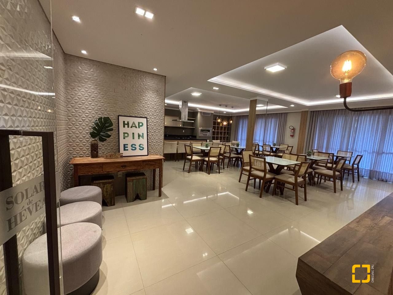 Apartamento com 65m², 3 quartos (sendo 1 suíte), 1 garagem, no bairro Capoeiras em Florianópolis