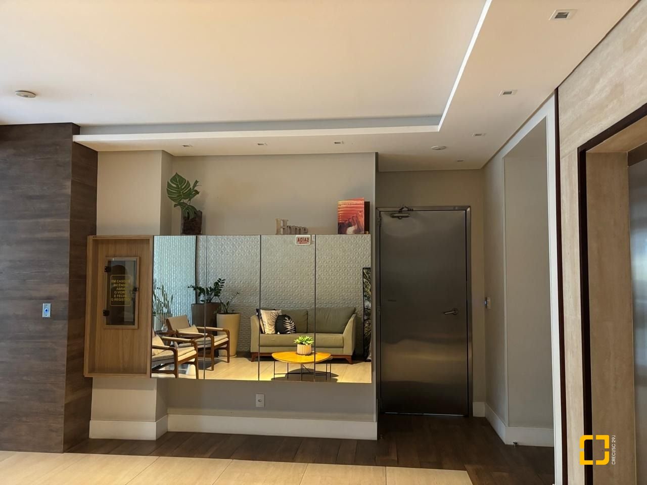 Apartamento com 65m², 3 quartos (sendo 1 suíte), 1 garagem, no bairro Capoeiras em Florianópolis