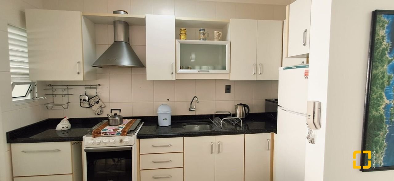 Apartamento com 72m², 3 quartos (sendo 1 suíte), 1 garagem, no bairro Canasvieiras em Florianópolis