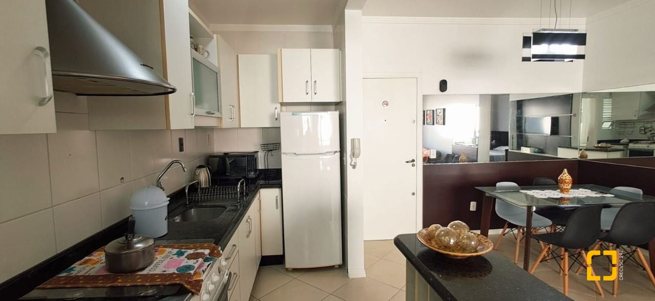 Apartamento com 72m², 3 quartos (sendo 1 suíte), 1 garagem, no bairro Canasvieiras em Florianópolis
