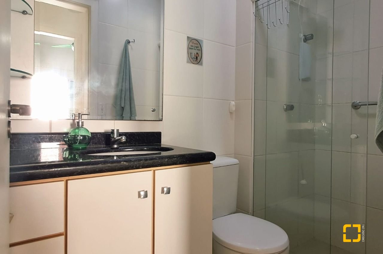 Apartamento com 72m², 3 quartos (sendo 1 suíte), 1 garagem, no bairro Canasvieiras em Florianópolis