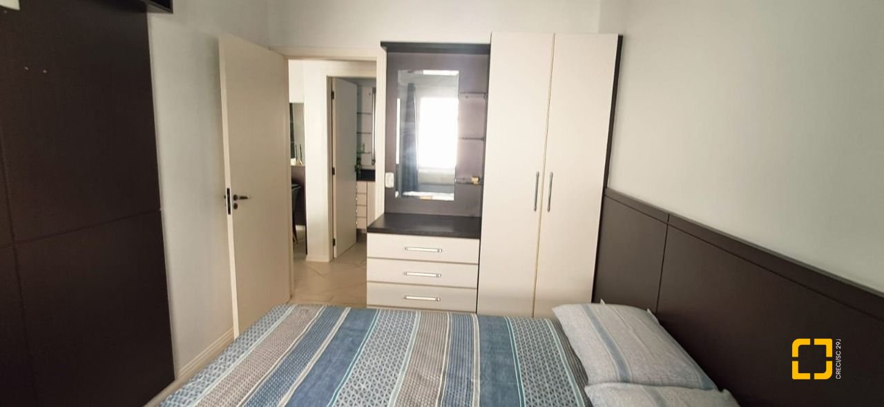 Apartamento com 72m², 3 quartos (sendo 1 suíte), 1 garagem, no bairro Canasvieiras em Florianópolis