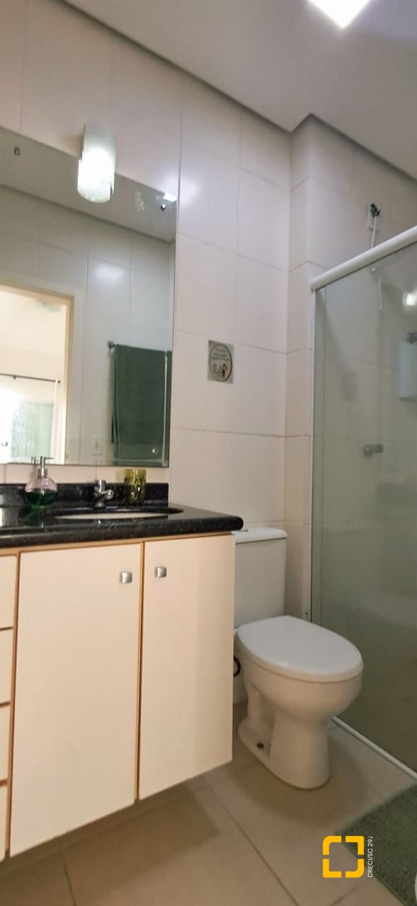 Apartamento com 72m², 3 quartos (sendo 1 suíte), 1 garagem, no bairro Canasvieiras em Florianópolis