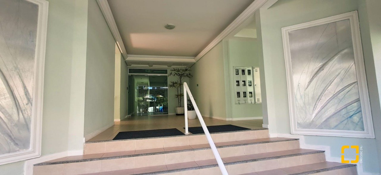 Apartamento com 72m², 3 quartos (sendo 1 suíte), 1 garagem, no bairro Canasvieiras em Florianópolis