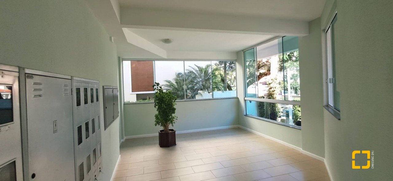 Apartamento com 72m², 3 quartos (sendo 1 suíte), 1 garagem, no bairro Canasvieiras em Florianópolis